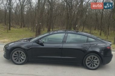 Седан Tesla Model 3 2022 в Запорожье