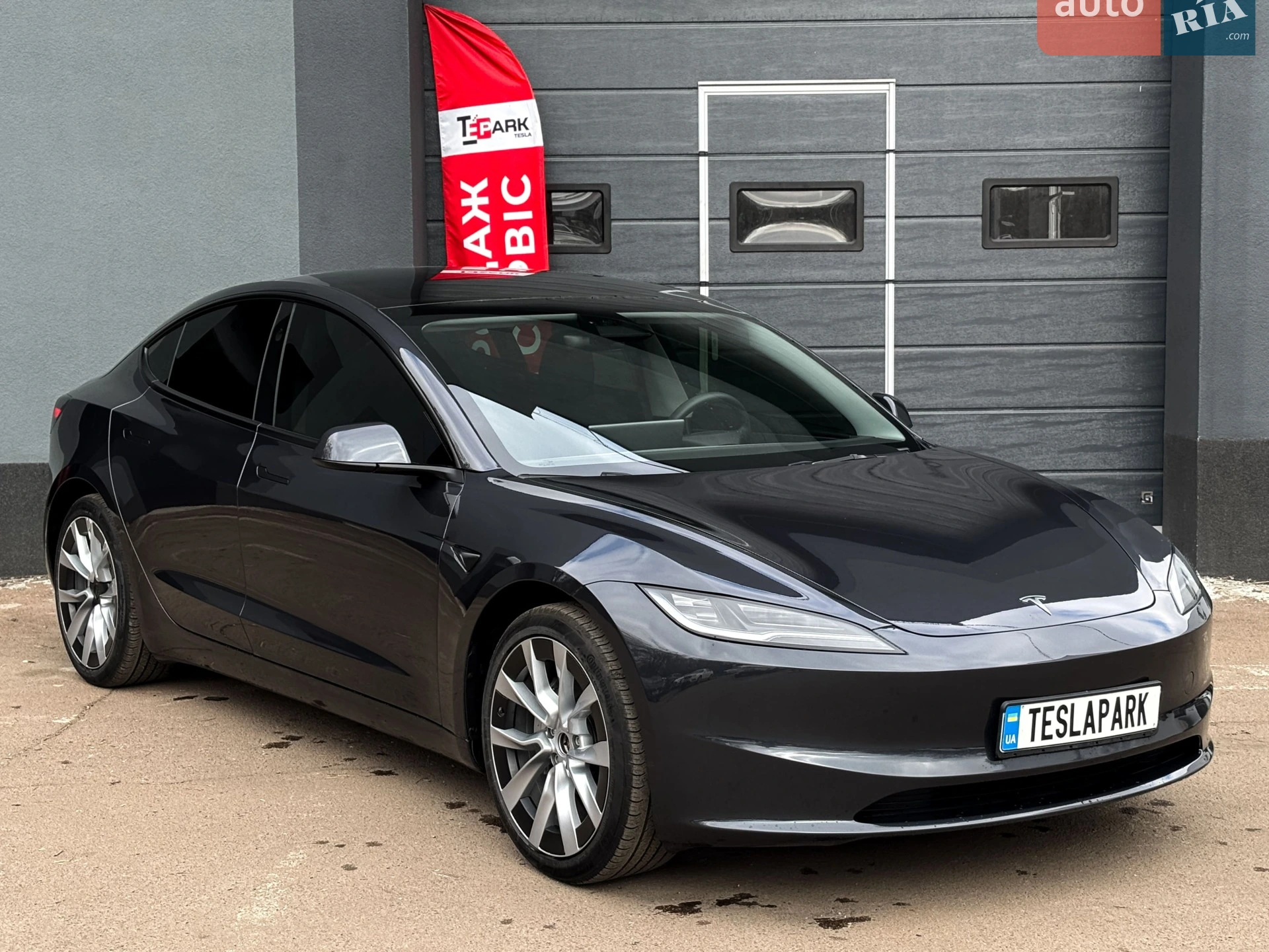 2024 Tesla Model 3 - мініатюра 3