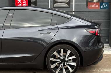 Седан Tesla Model 3 2024 в Киеве