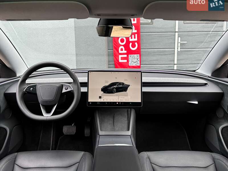 Седан Tesla Model 3 2024 в Киеве