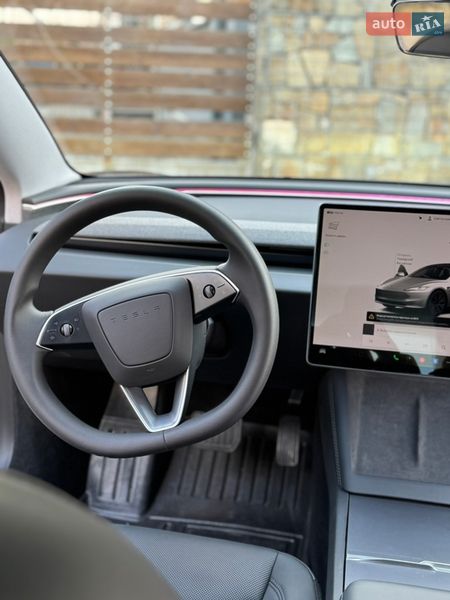 Седан Tesla Model 3 2024 в Стрию фото 32 Седан Tesla Model 3 2024 в Стрию