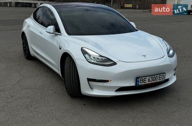 Седан Tesla Model 3 2019 в Николаеве