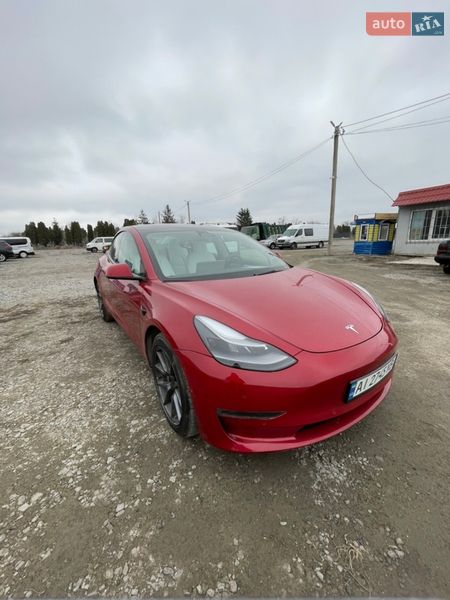 Седан Tesla Model 3 2022 в Білій Церкві