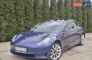 Седан Tesla Model 3 2017 в Одессе