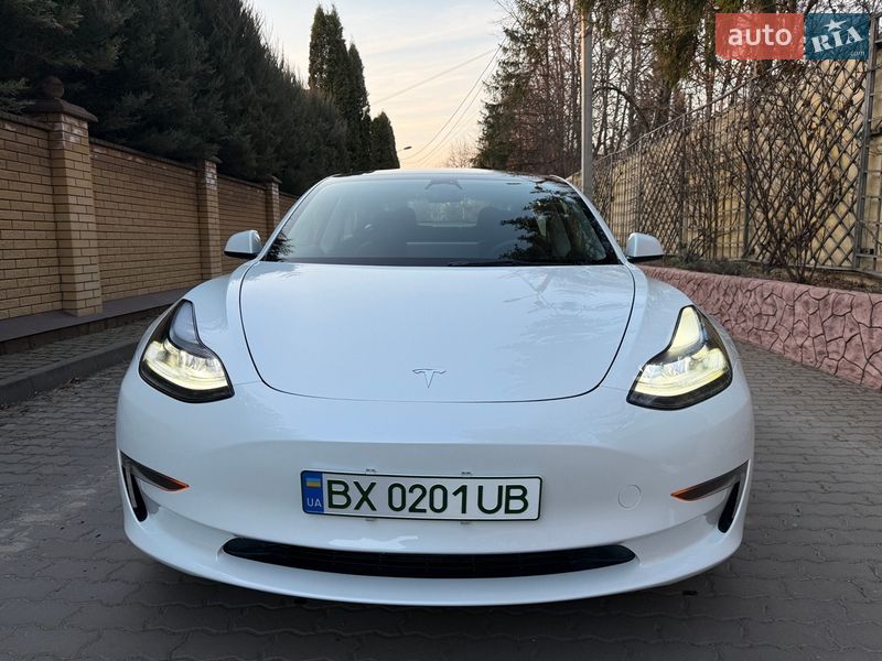 Седан Tesla Model 3 2023 в Хмельницком фото 4 Седан Tesla Model 3 2023 в Хмельницком