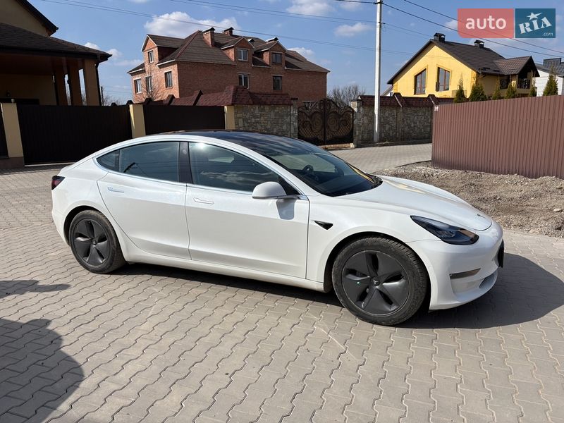 Седан Tesla Model 3 2020 в Хмельницькому фото 3 Седан Tesla Model 3 2020 в Хмельницькому