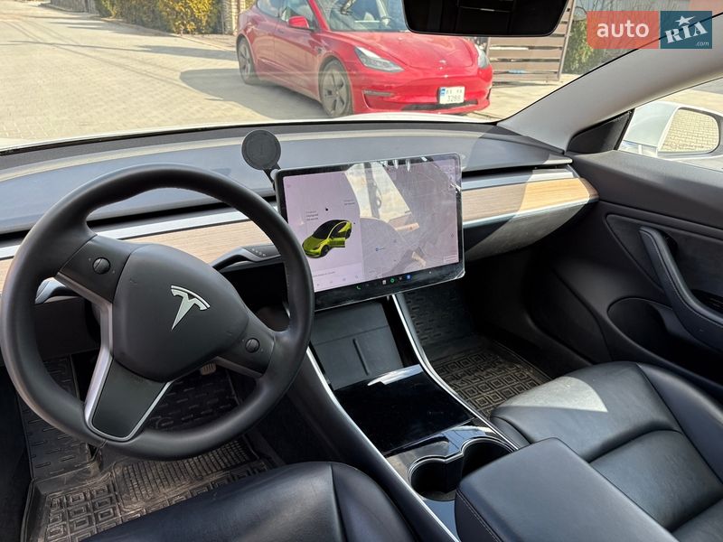 Седан Tesla Model 3 2020 в Хмельницькому фото 11 Седан Tesla Model 3 2020 в Хмельницькому