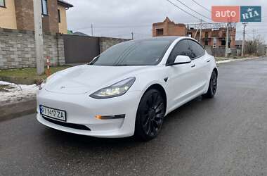 Седан Tesla Model 3 2022 в Киеве