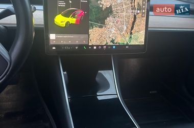 Седан Tesla Model 3 2019 в Виннице
