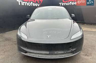 Седан Tesla Model 3 2025 в Києві