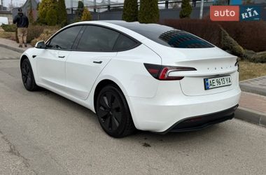 Седан Tesla Model 3 2025 в Дніпрі