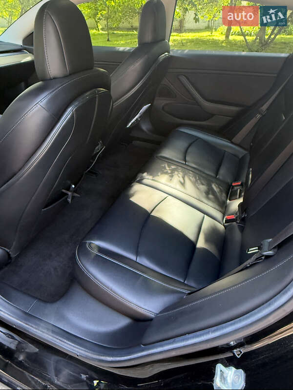 Седан Tesla Model 3 2018 в Львове фото 7 Седан Tesla Model 3 2018 в Львове