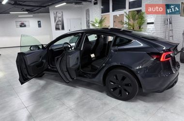 Седан Tesla Model 3 2025 в Одессе