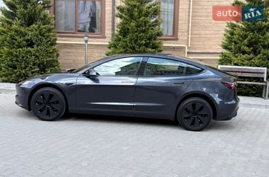 Седан Tesla Model 3 2025 в Одессе