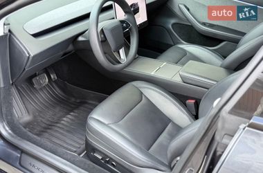 Седан Tesla Model 3 2025 в Одессе