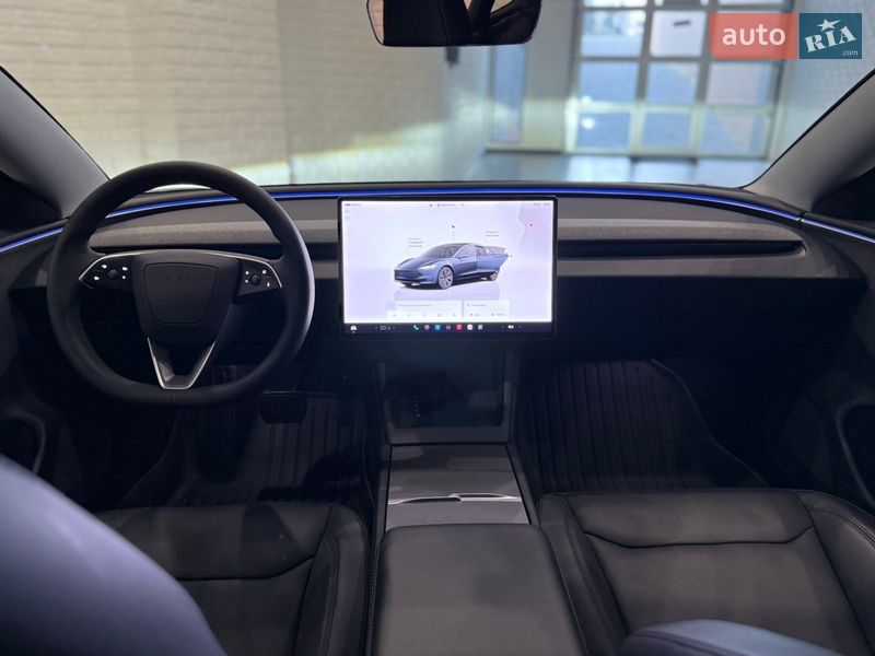 Седан Tesla Model 3 2025 в Одессе