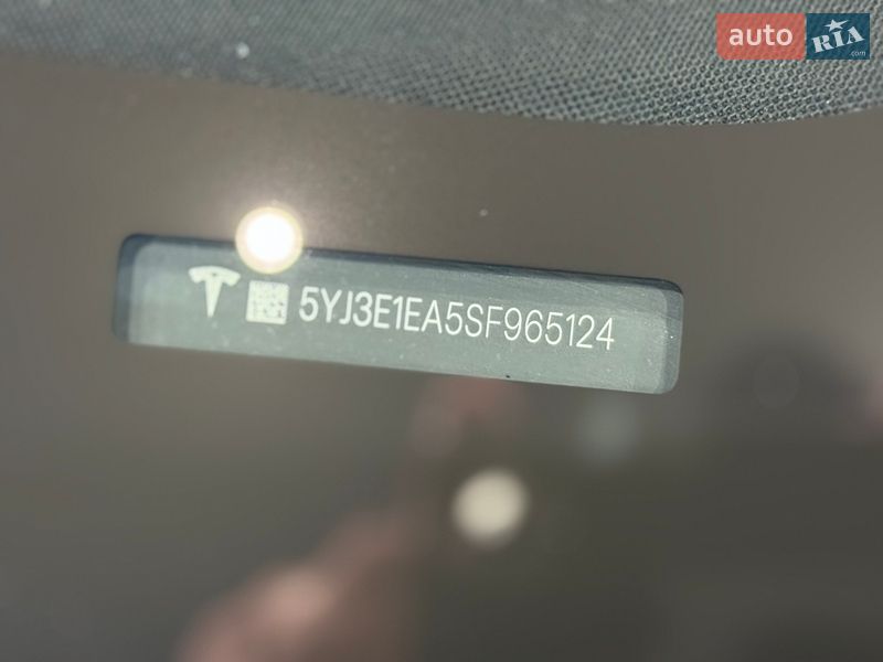 Седан Tesla Model 3 2025 в Одессе