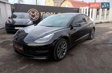 Седан Tesla Model 3 2022 в Києві