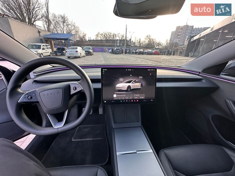 Седан Tesla Model 3 2024 в Запорожье
