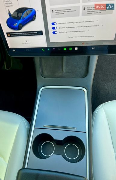 Седан Tesla Model 3 2021 в Львове фото 23 Седан Tesla Model 3 2021 в Львове