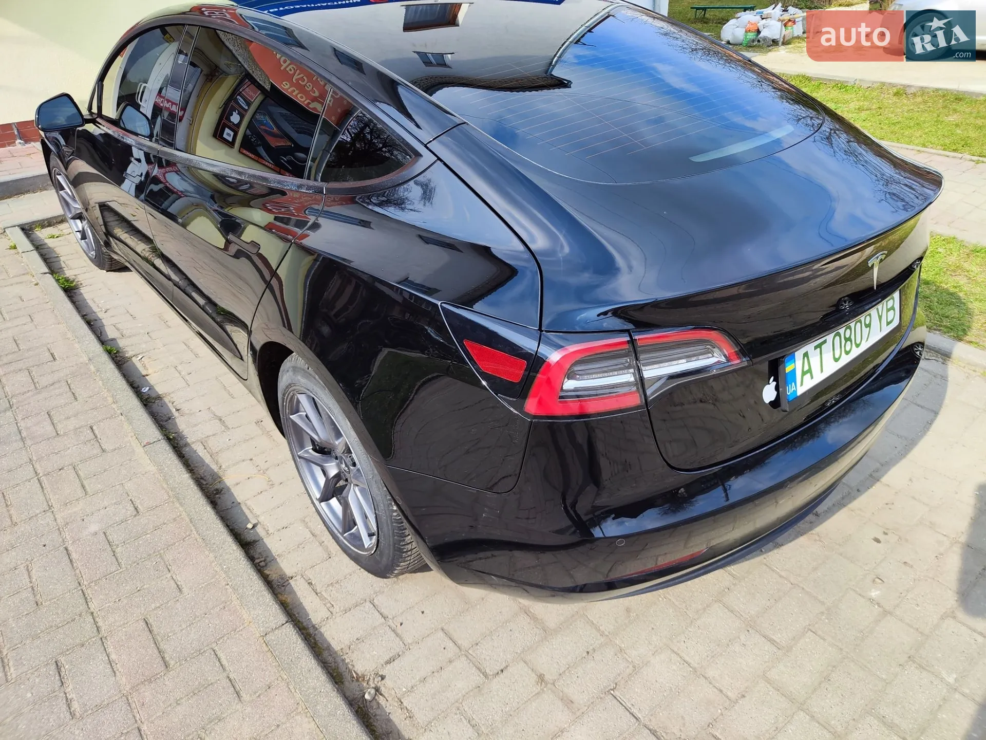 2021 Tesla Model 3 - мініатюра 11