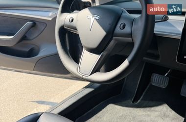 Седан Tesla Model 3 2022 в Броварах
