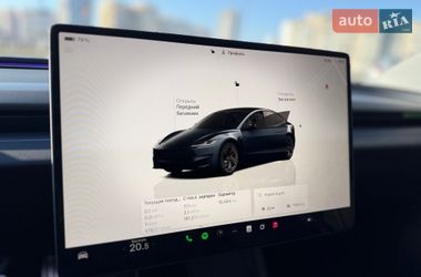 Седан Tesla Model 3 2024 в Киеве