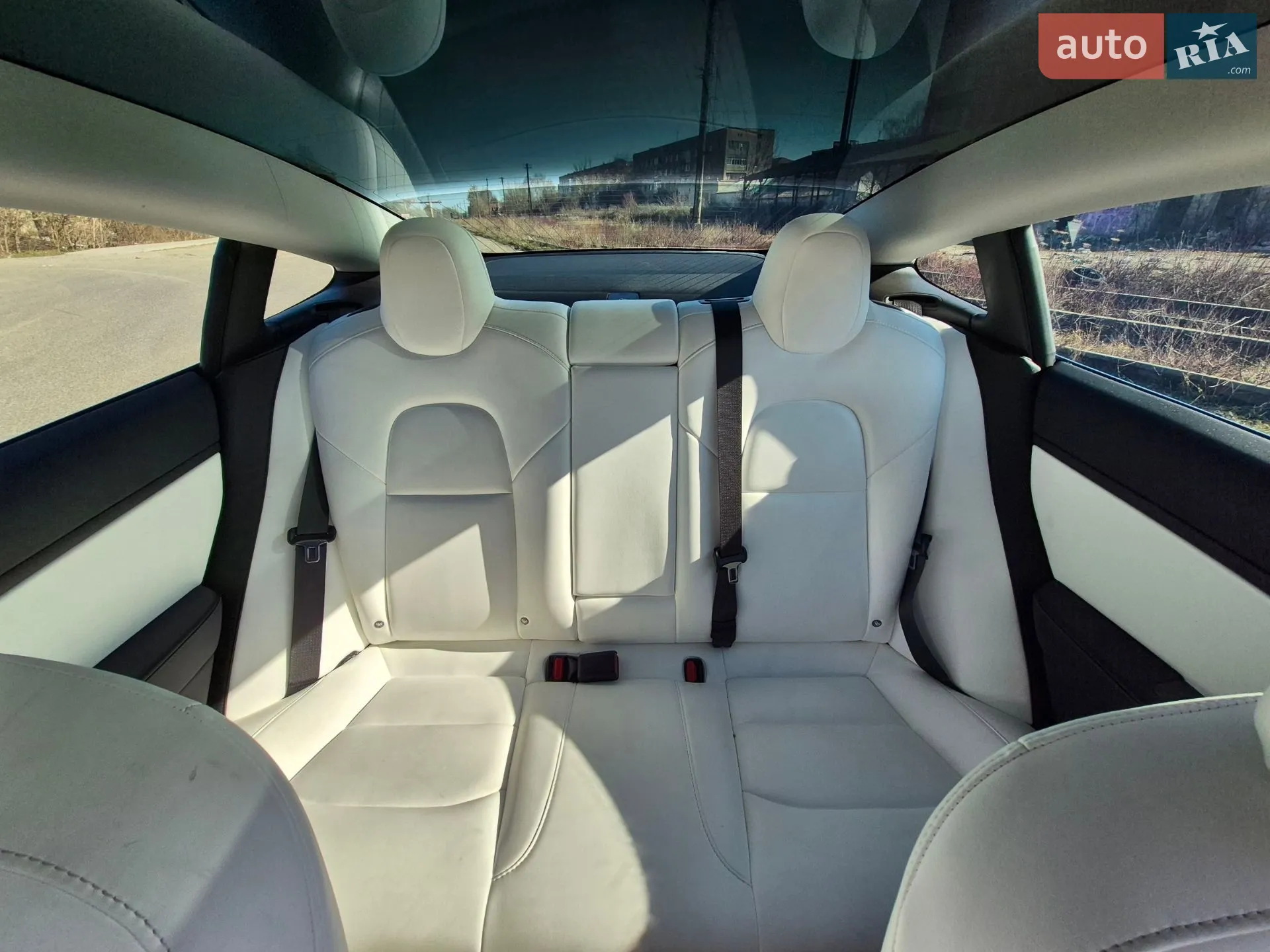 2018 Tesla Model 3 - мініатюра 11