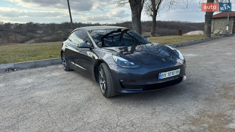 Седан Tesla Model 3 2021 в Каменец-Подольском