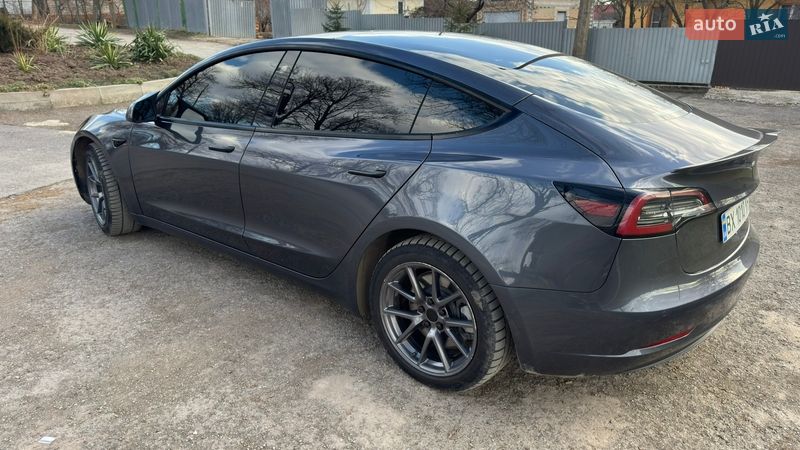 Седан Tesla Model 3 2021 в Каменец-Подольском