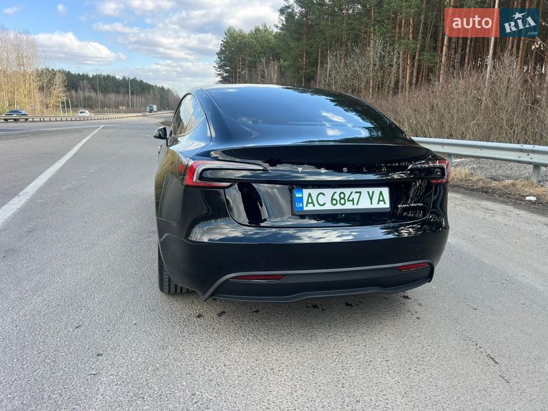 Седан Tesla Model 3 2024 в Ковеле