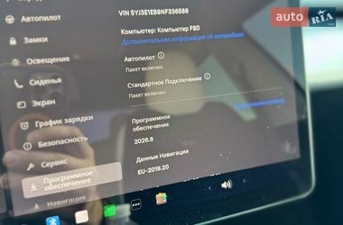 Седан Tesla Model 3 2022 в Киеве