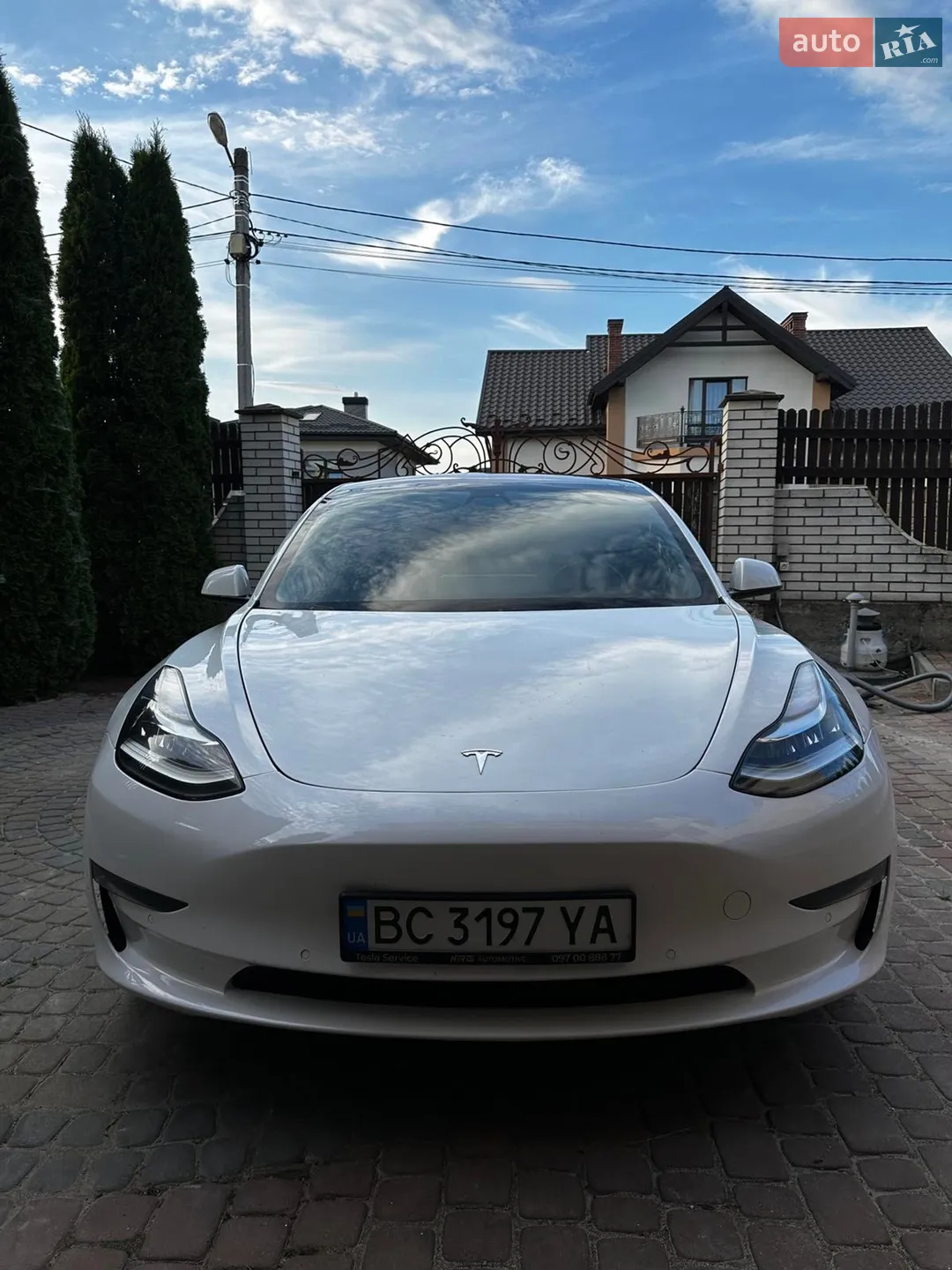 2018 Tesla Model 3 - фото 1