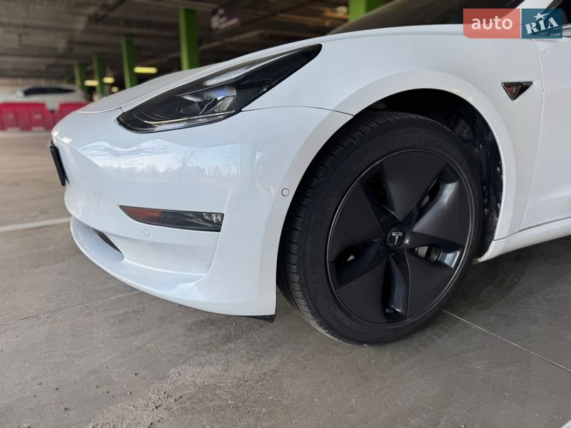 Седан Tesla Model 3 2018 в Киеве фото 24 Седан Tesla Model 3 2018 в Киеве
