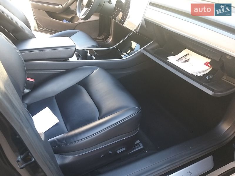 Седан Tesla Model 3 2019 в Києві фото 15 Седан Tesla Model 3 2019 в Києві