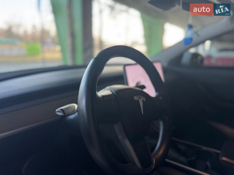 Седан Tesla Model 3 2018 в Киеве фото 31 Седан Tesla Model 3 2018 в Киеве