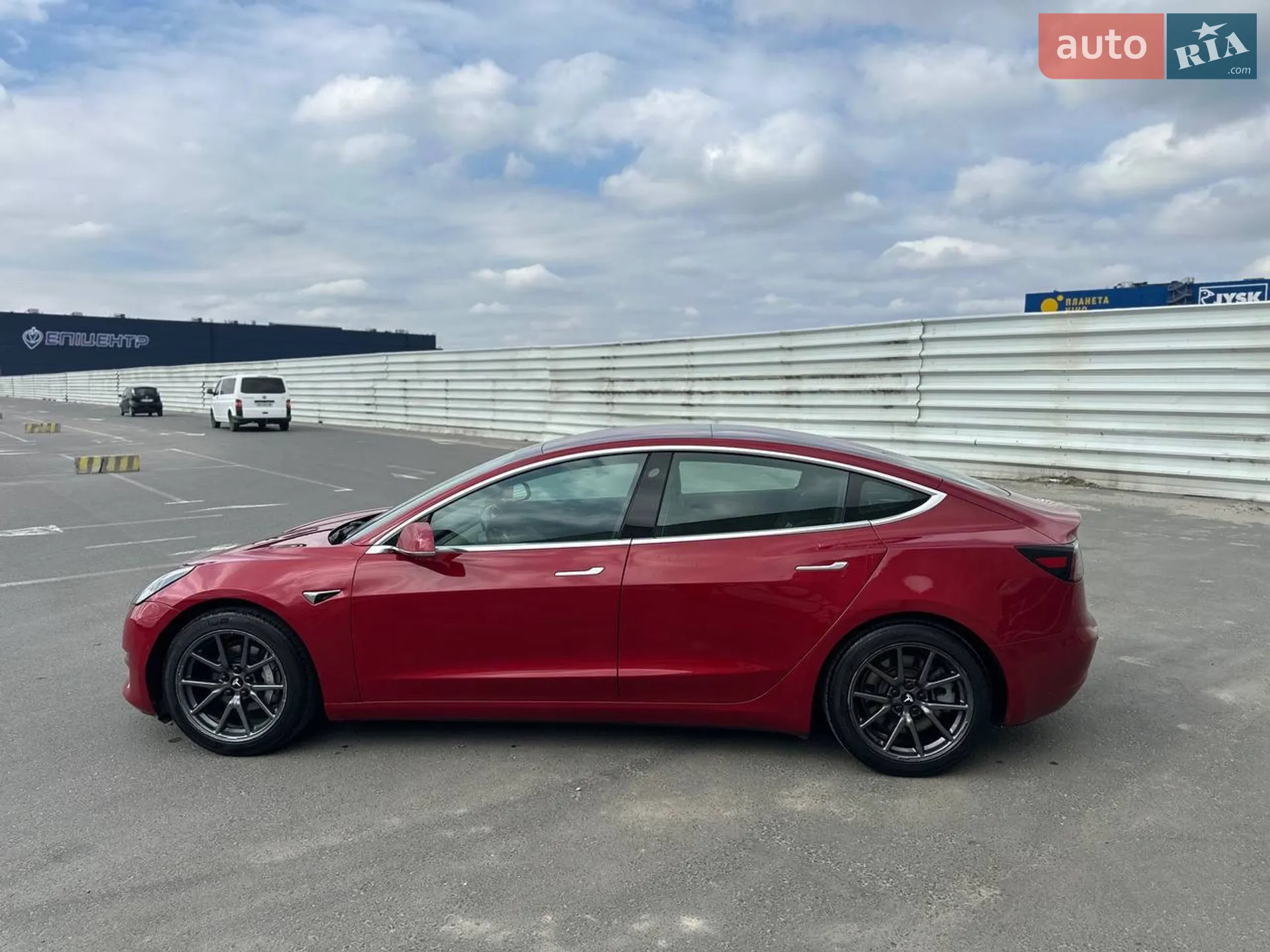 2019 Tesla Model 3 - мініатюра 3