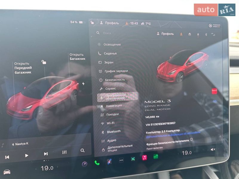 Седан Tesla Model 3 2019 в Львові