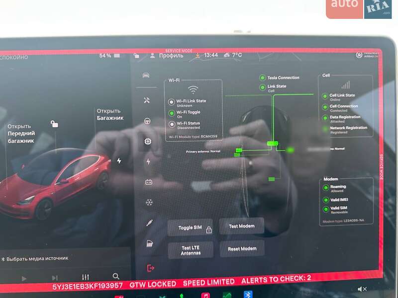 Седан Tesla Model 3 2019 в Львові фото 24 Седан Tesla Model 3 2019 в Львові
