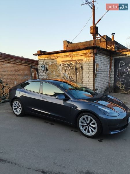 Седан Tesla Model 3 2021 в Києві фото 17 Седан Tesla Model 3 2021 в Києві