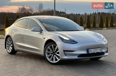 Седан Tesla Model 3 2017 в Луцьку