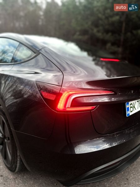 Седан Tesla Model 3 2024 в Костопілі фото 13 Седан Tesla Model 3 2024 в Костопілі