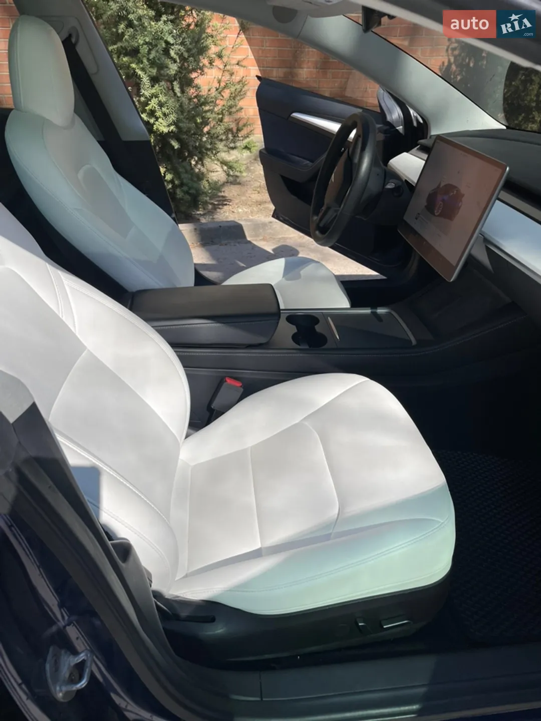 2022 Tesla Model 3 - мініатюра 19