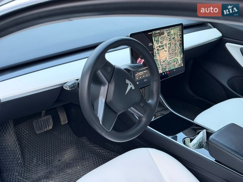 Седан Tesla Model 3 2020 в Стрию фото 6 Седан Tesla Model 3 2020 в Стрию