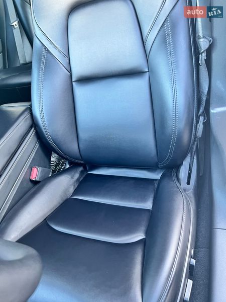 Седан Tesla Model 3 2023 в Луцьку