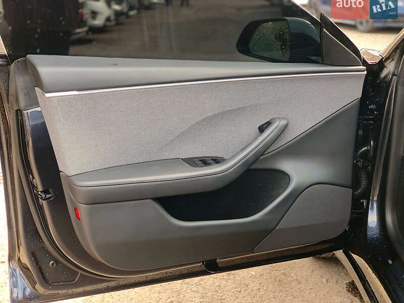Седан Tesla Model 3 2024 в Виннице фото 15 Седан Tesla Model 3 2024 в Виннице