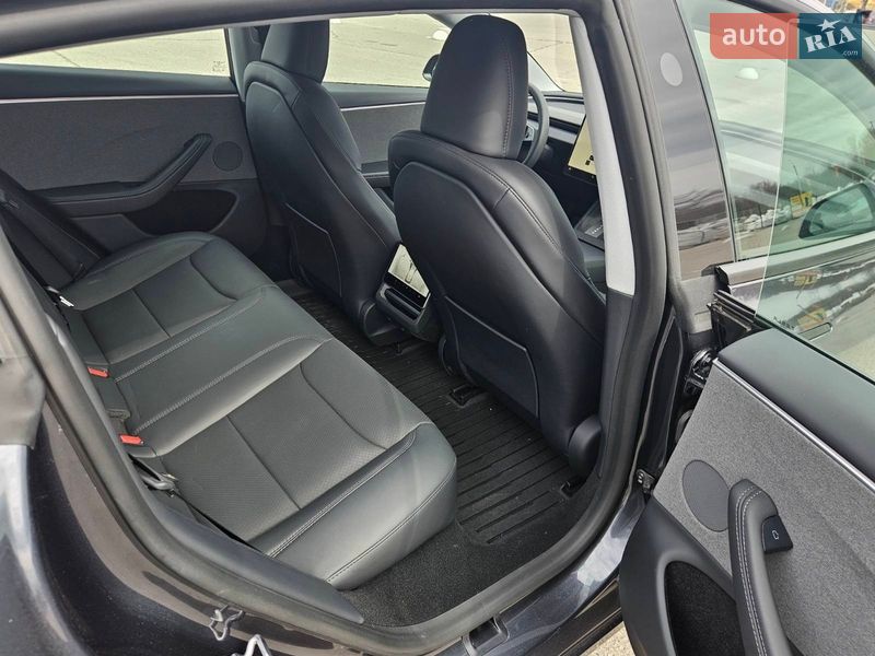 Седан Tesla Model 3 2025 в Днепре фото 33 Седан Tesla Model 3 2025 в Днепре