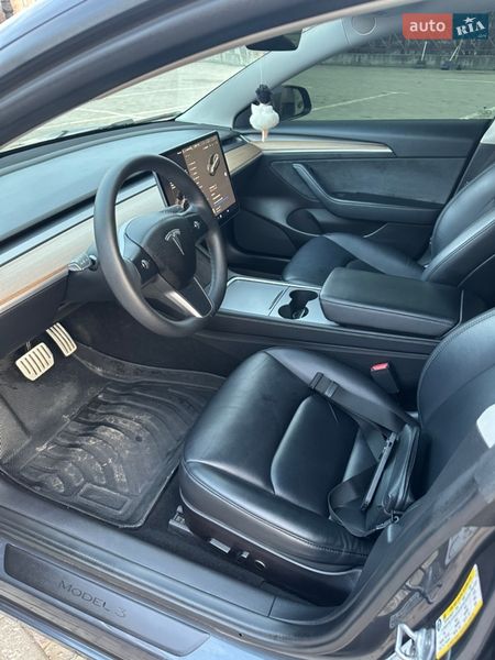 Седан Tesla Model 3 2022 в Харькове