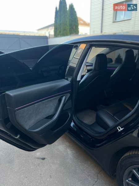 Седан Tesla Model 3 2019 в Киеве фото 17 Седан Tesla Model 3 2019 в Киеве
