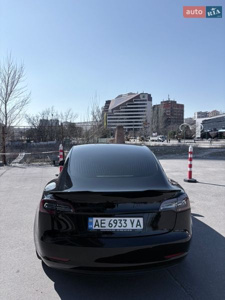 Седан Tesla Model 3 2019 в Днепре